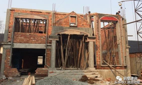 70后浙江美女回老家建三層別墅，孝敬爸媽，頤養天年