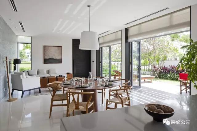 農(nóng)村別墅就該這個(gè)樣，現(xiàn)代風(fēng)格加完美庭院與裝修