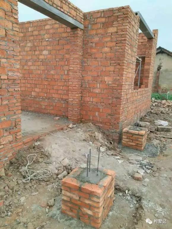 湖北自建二層農村別墅，朋友圈里都在說這套很實用