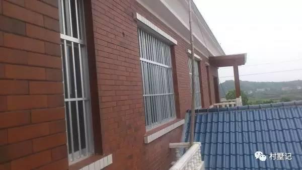 婆婆執意要兩兄弟自建農村雙拼別墅，沒想到建出來效果驚人