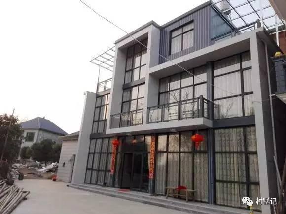 江西老表花60萬自建農村別墅，全村就他家一棟
