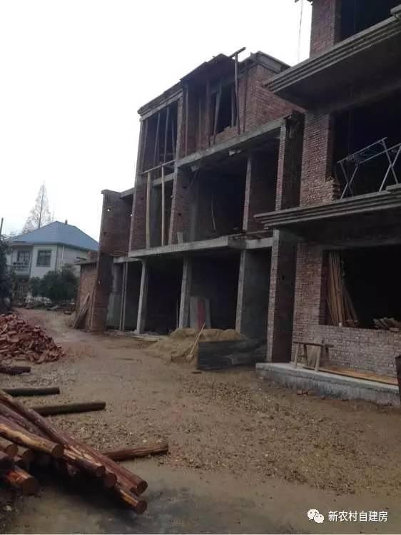 曬曬我60萬的家，玻璃花了8萬，裝修完門都要被鄰居敲爛了