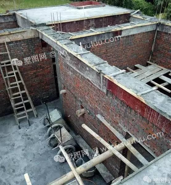 湖南老哥21萬自建歐式別墅，性價比不是一般的高！