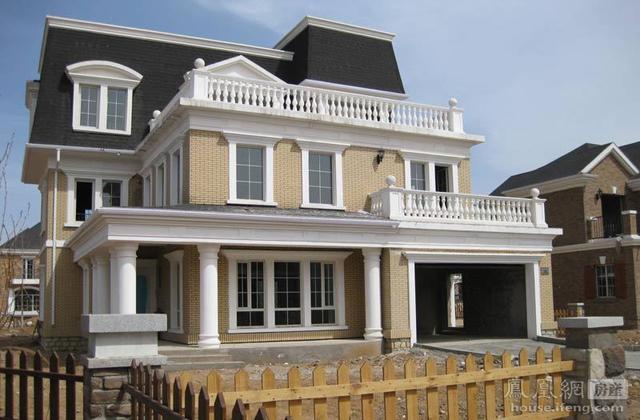 真羨慕農(nóng)村人，有地可以建別墅，要是我做夢都會笑醒的