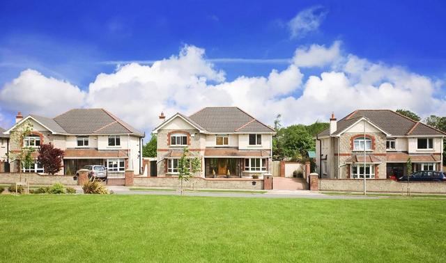 真羨慕農(nóng)村人，有地可以建別墅，要是我做夢都會笑醒的