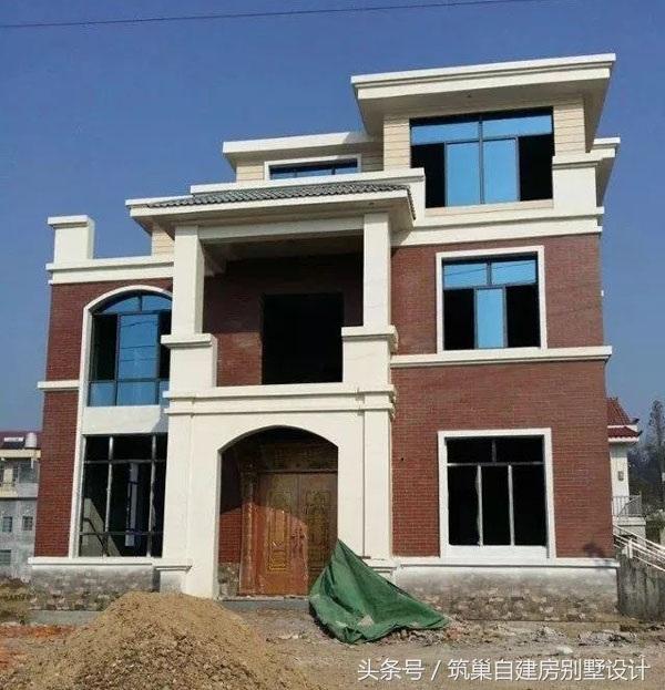 農(nóng)村自建別墅圖實(shí)拍案例：11x10米三層自建房設(shè)計(jì)效果圖+平面圖，相當(dāng)經(jīng)濟(jì)適用