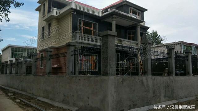 3套經典別墅圖，外觀簡約不單調，性價比超高，農村蓋房首選戶型！