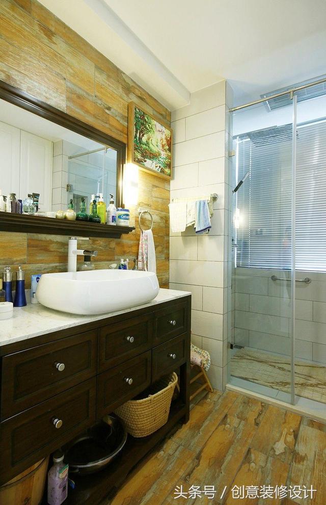 三室兩廳設計費就花了3W，142㎡奇葩戶型裝修，看完效果這錢花的值！