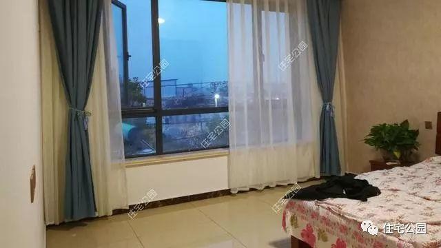 做毛坯花了50萬(wàn)，裝修花了20萬(wàn)，這套2層別墅，驚艷了十里八鄉(xiāng)