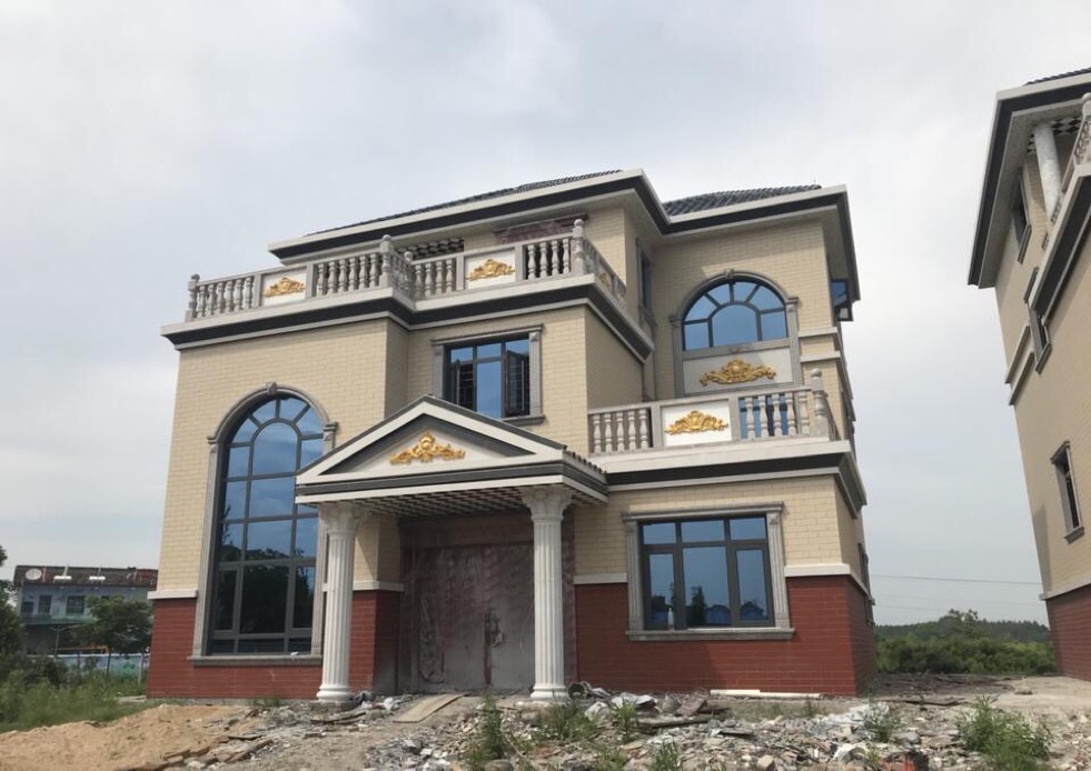 實景拍攝三層30萬別墅圖片大全，蓋好全村都跟風！