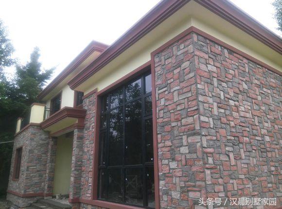 一棟漂亮實(shí)用的二層別墅圖，25萬建成，經(jīng)典布局永不過時