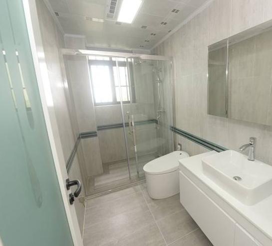 130平米房子簡約風格裝修,黑白灰色調搭配還是那么經典