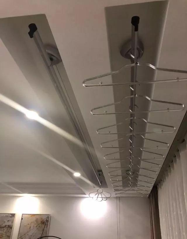 偏美式風格裝修，裝修4個多月，最滿意客廳裝修，榻榻米美觀又實用