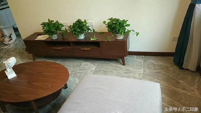 裝修花了3個(gè)月完成，全屋不做吊頂也很喜歡，忍不住曬曬！