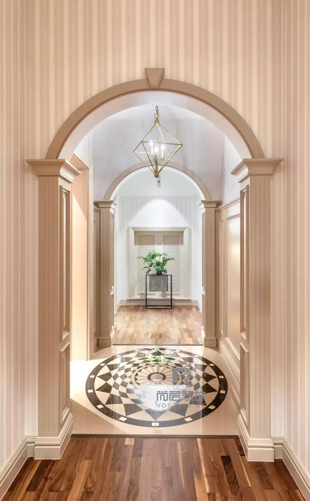 290平復式別墅實景設計：世界之遠，其實不過是晝夜、廚房與愛