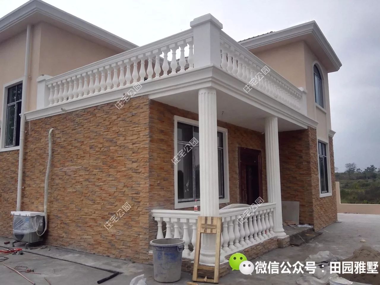 明星戶型神還原，37萬不僅路修好房建成，還把裝修化糞池也搞定了？丨施工隊作品展