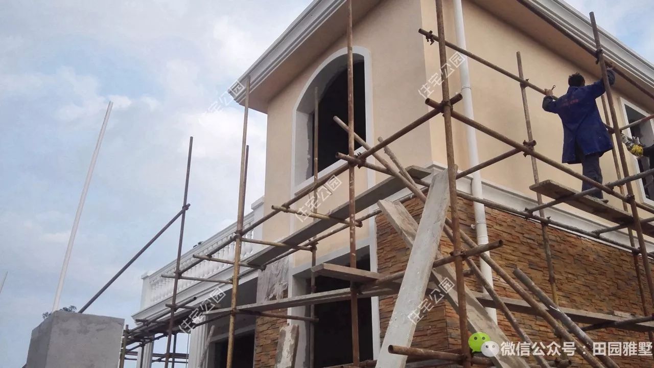 明星戶型神還原，37萬不僅路修好房建成，還把裝修化糞池也搞定了？丨施工隊作品展