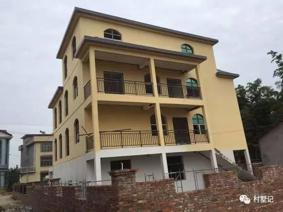 農村自建三層別墅設計圖，戶型合理，居住舒適，讓你有一套屬于自己的房子