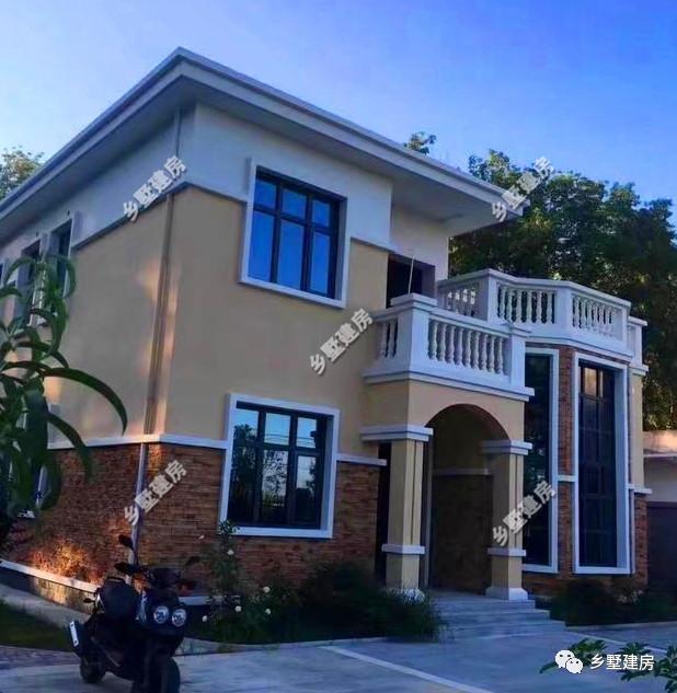 小伙回村自建二層別墅，從設計到施工全程跟進，最終如愿搬進新房