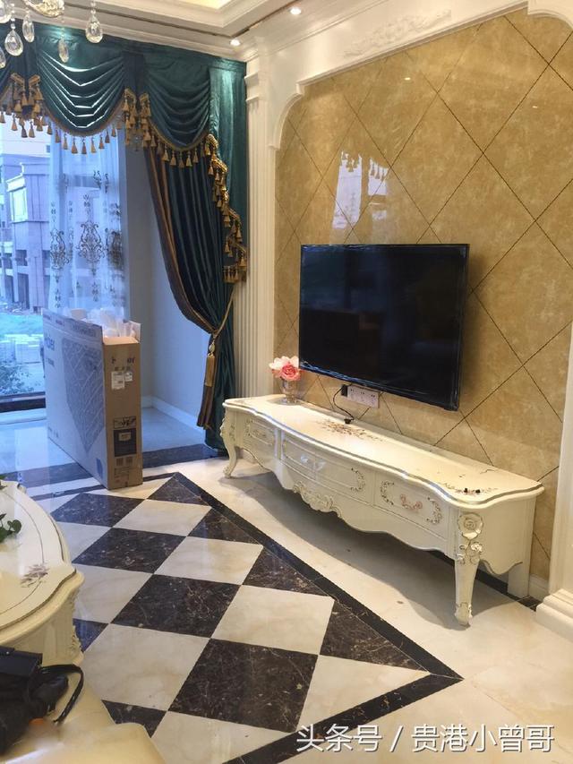 新房花了20萬請表哥裝修完工，全屋真漂亮，電視墻特別搶眼！