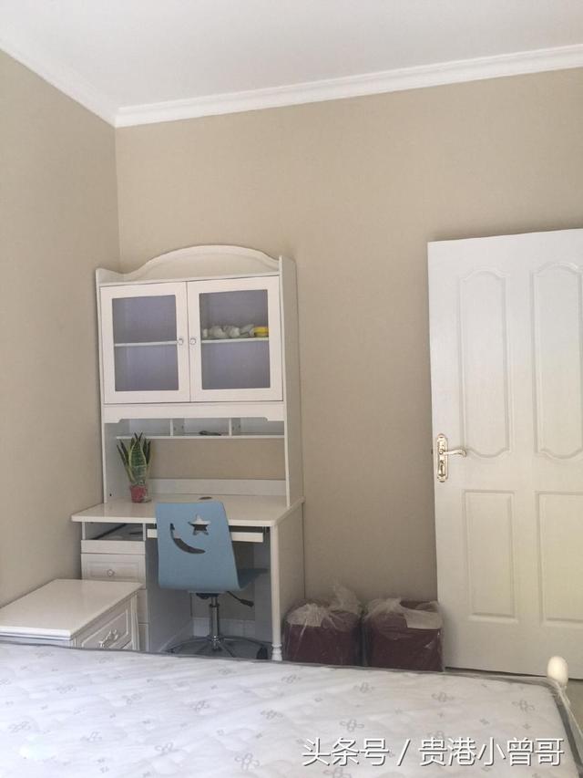 新房花了20萬請表哥裝修完工，全屋真漂亮，電視墻特別搶眼！