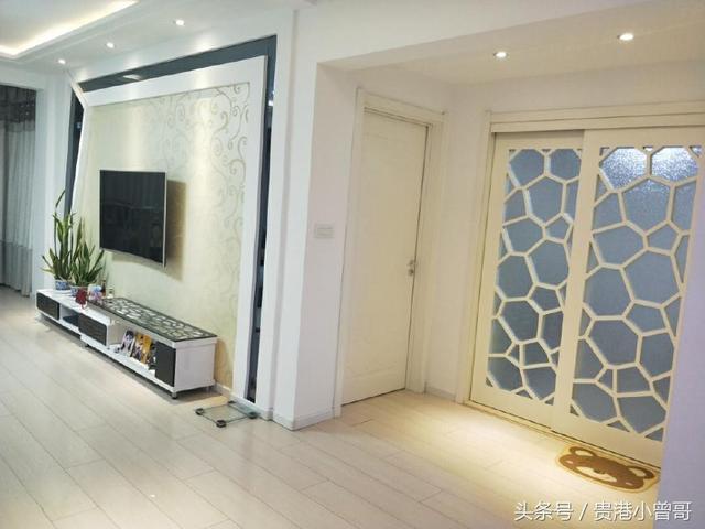 曬曬剛完工的105平方米的新房，現(xiàn)代簡約的風(fēng)格，效果真漂亮，電視墻最為亮眼