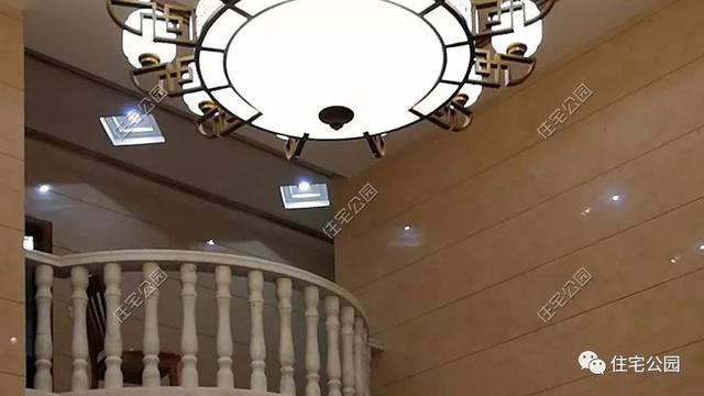 今日實(shí)例別墅設(shè)計(jì)圖，回農(nóng)村建別墅，也算是衣錦還鄉(xiāng)了，還可以盡盡孝道