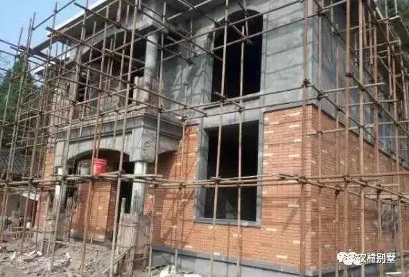 簡單二層小樓房實拍圖，附施工過程，30萬全建好