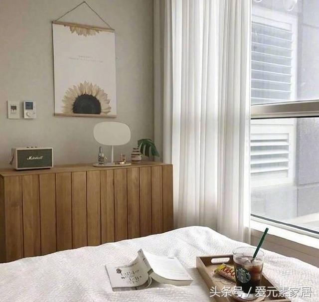 簡簡單單的現代風格，整個房子的裝修只花了近4萬，朋友來我家，我家門檻都快給踏爛了。