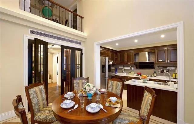 別墅裝修設計，人文與時尚交融的別墅，展現獨特的人文氣質