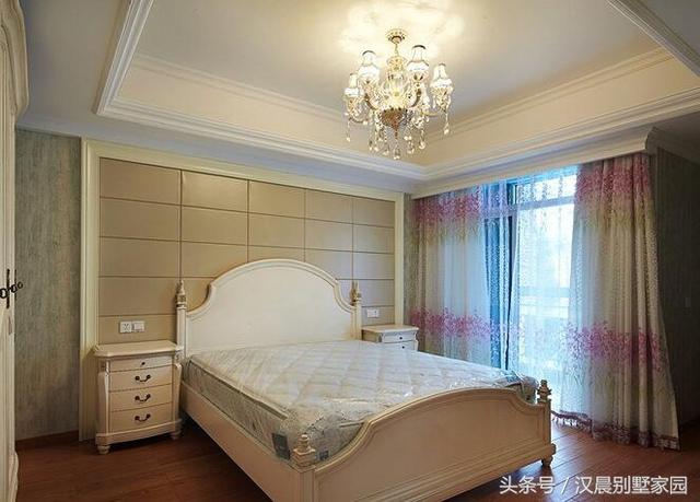 13X15.4三層別墅設計圖，布局都符合我的要求，蓋房就要選擇最實惠的，就選它。