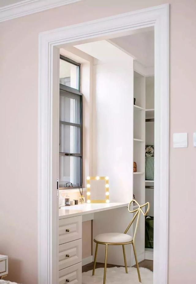 99㎡清新優(yōu)雅的法式風(fēng)裝修，同時又充滿著滿滿的少女心！