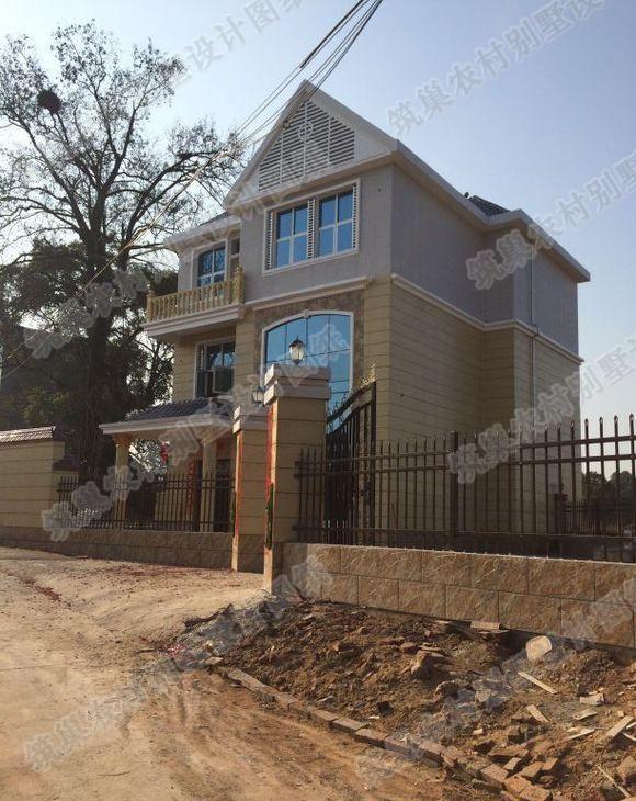 房屋建成實拍展示：30萬2廳5臥三層農(nóng)村別墅設(shè)計施工圖，外觀造型豪華大氣