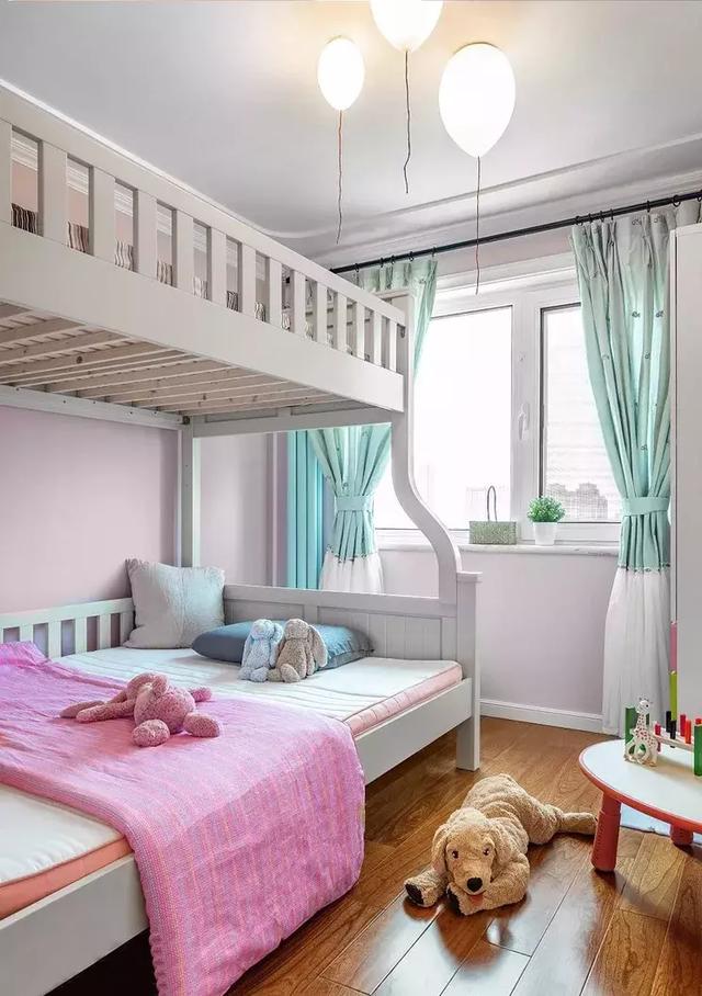 130㎡美式風格裝修，采光，通風，視野都還不錯，完美。