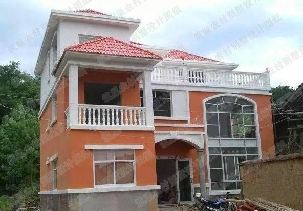 13.5米×14.3米三層復式別墅設計圖，設計美觀大氣，帶大露臺，造價35萬。