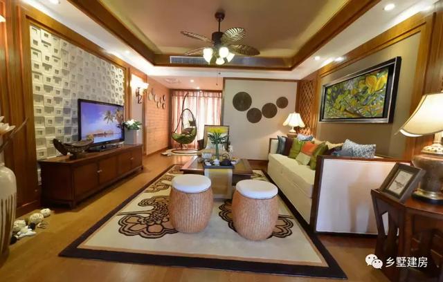 一款帶地下室的農(nóng)村別墅設(shè)計圖，簡單大方，不宜過時