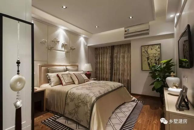 這款二層別墅設計戶型除了外觀簡單大氣，室內的裝修也很溫馨精致