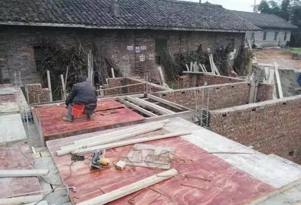 如此美觀的二層別墅設計圖，不建一棟是在太可惜了