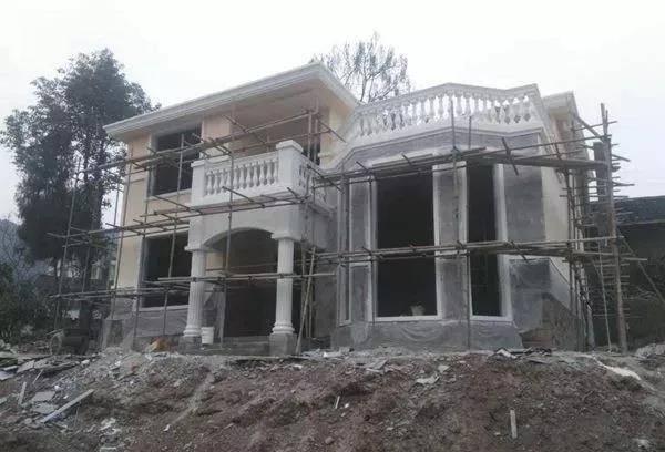 如此美觀的二層別墅設計圖，不建一棟是在太可惜了