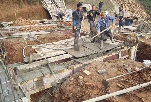 如此美觀的二層別墅設計圖，不建一棟是在太可惜了