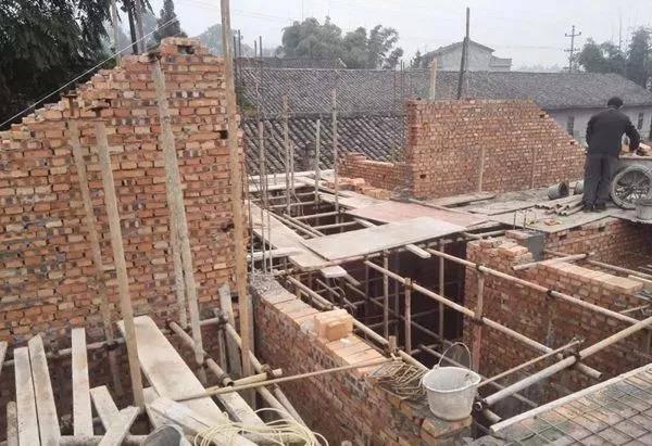 如此美觀的二層別墅設計圖，不建一棟是在太可惜了