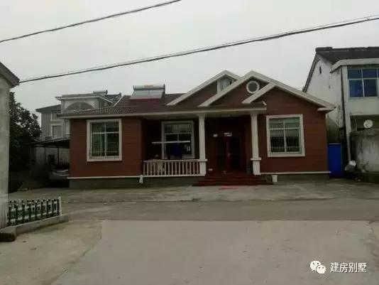 精致小巧的一層自建房，車庫改成臥室照樣很漂亮，10多萬就能建成。