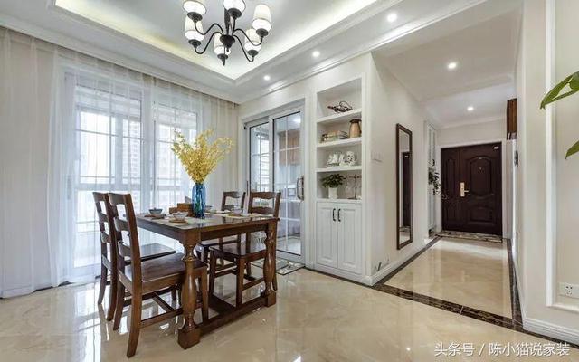 131㎡三居室簡美風格裝修，溫馨舒適，裝修帶家具僅僅花35萬，自己家人都是越看越值，你們怎么看？