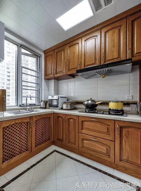 131㎡三居室簡美風格裝修，溫馨舒適，裝修帶家具僅僅花35萬，自己家人都是越看越值，你們怎么看？