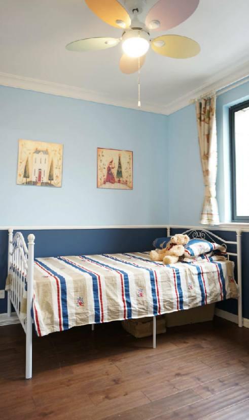 98平新房簡美風格裝修完成，尤其是電視墻造型，做成了一個假壁爐，超美！