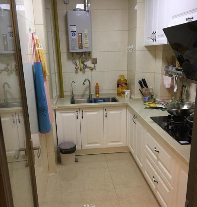 90平新房老公花35萬裝修，舒適溫馨，時尚大氣，總感覺有點貴，值不值。