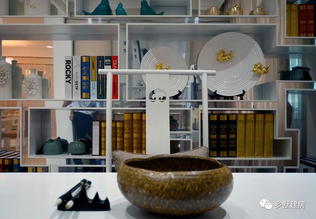 9x12米二層半農村別墅設計圖，帶車庫，外觀造型簡約、大氣。