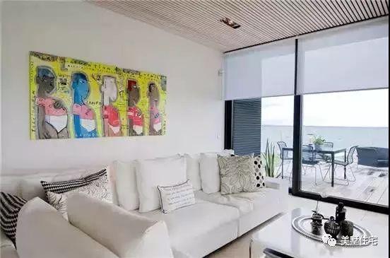 11X12米二層現(xiàn)代別墅設(shè)計(jì)圖，帶戶外平臺(tái)，簡潔而不簡單