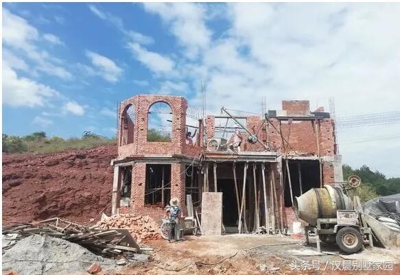 別墅設計圖，地基花了幾十萬，建好后讓大家羨慕不已！