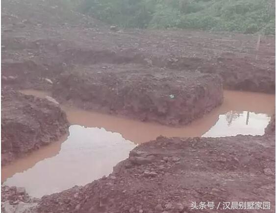 別墅設計圖，地基花了幾十萬，建好后讓大家羨慕不已！